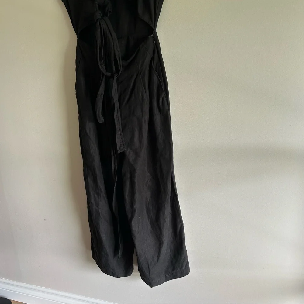 Aritzia Wilfred Ecoulement Open Tie Back Linen Jumpsuit Black sz 2